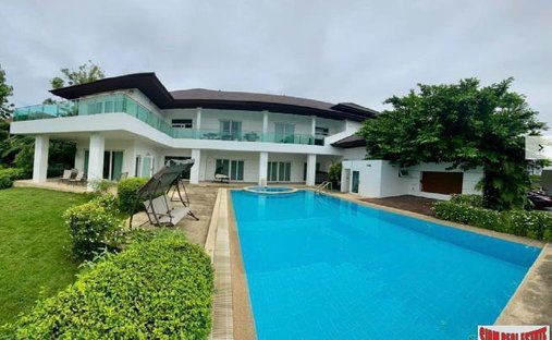 Bang Phli Yai, Samut Prakan, Thailand 1