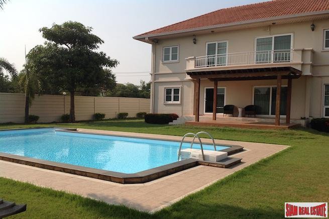 Villa in Bangkok, Bangkok, Thailand 1 - 18476251