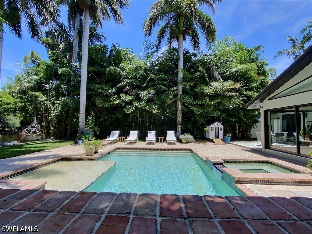 House in Naples, Florida, United States 4 - 18477678