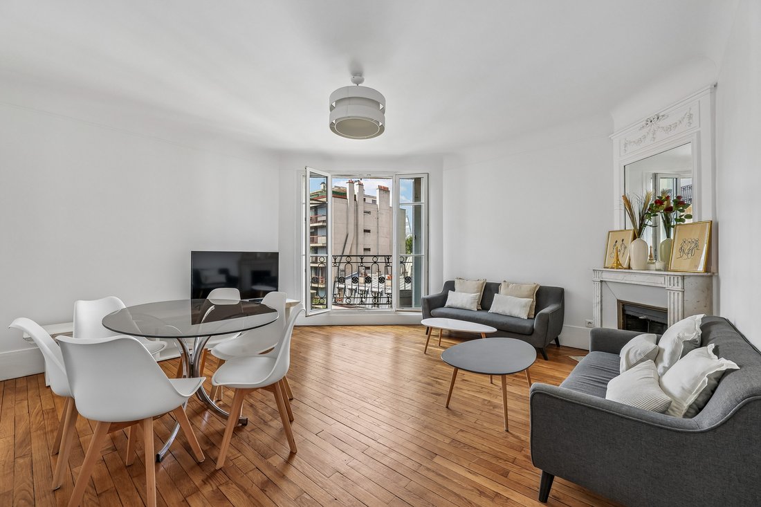 Apartment in Georges Brassens, Paris 15e Arrondissement, Paris 1 - 18474607