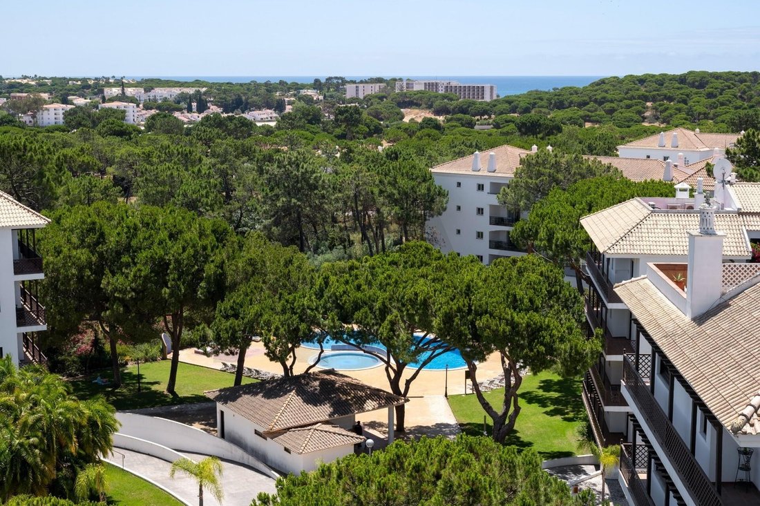 Apartment in Olhos de Agua, Algarve, Portugal 2 - 18478745