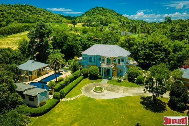 Villa a Bang Sare, Provincia di Chonburi, Thailandia 1 - 18476416