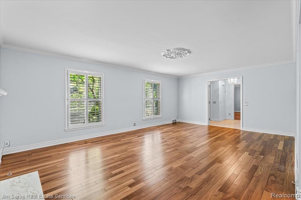 House in Grosse Pointe Park, Michigan, United States 5 - 18452874