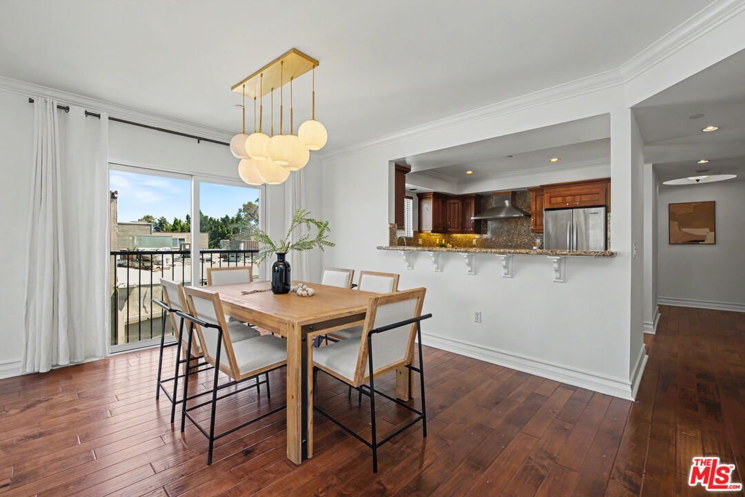 Condo in Los Angeles, California, United States 2 - 18479381