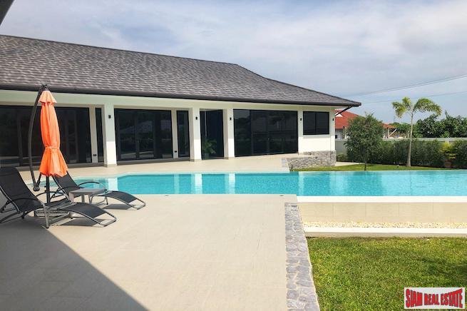 Villa in Wang Pong, Prachuap Khiri Khan, Thailand 2 - 18476211