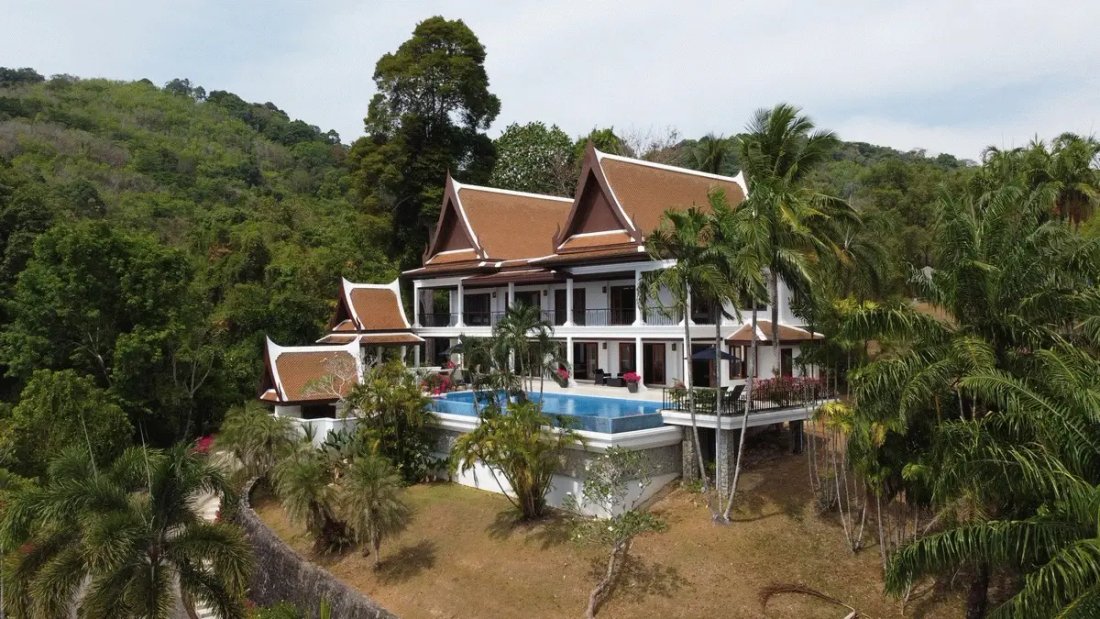 Villa in Choeng Thale, Phuket, Thailand 1 - 18475874