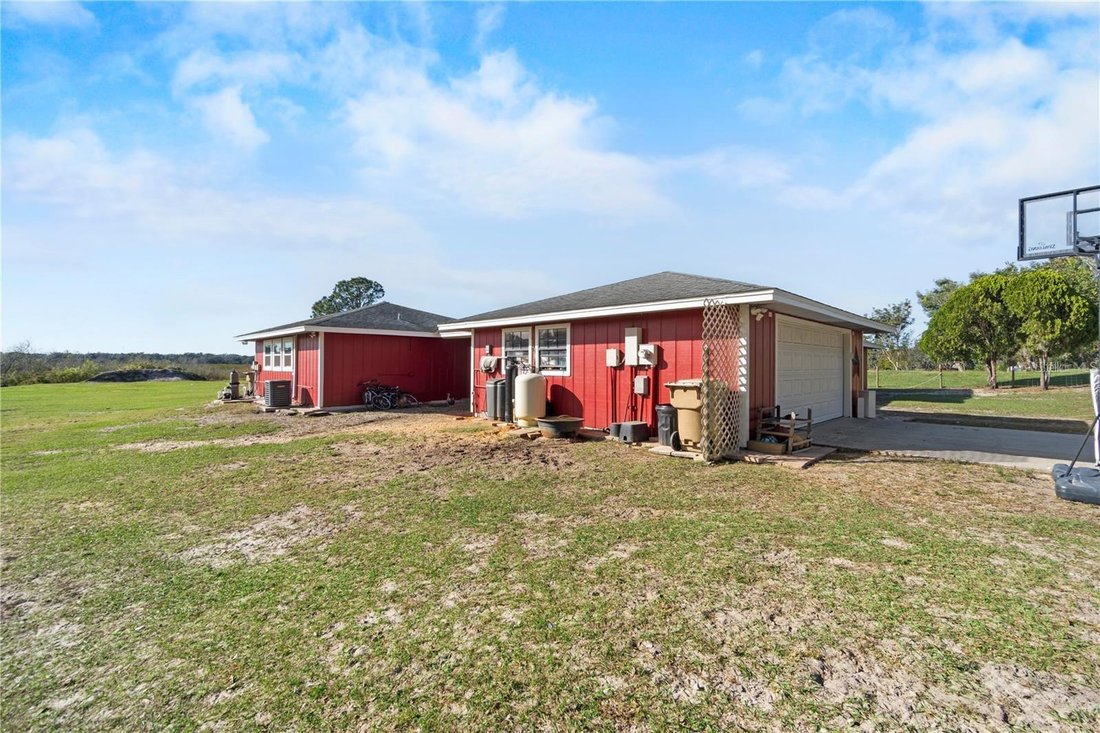 Farm Ranch in Groveland, Florida, United States 3 - 18478010