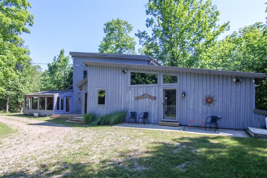 House in Thompsonville, Michigan, United States 2 - 18477732