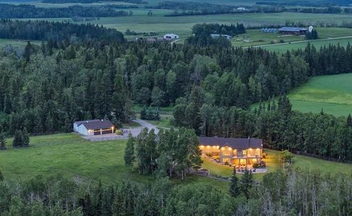 Casa a Cremona, Alberta, Canada 1