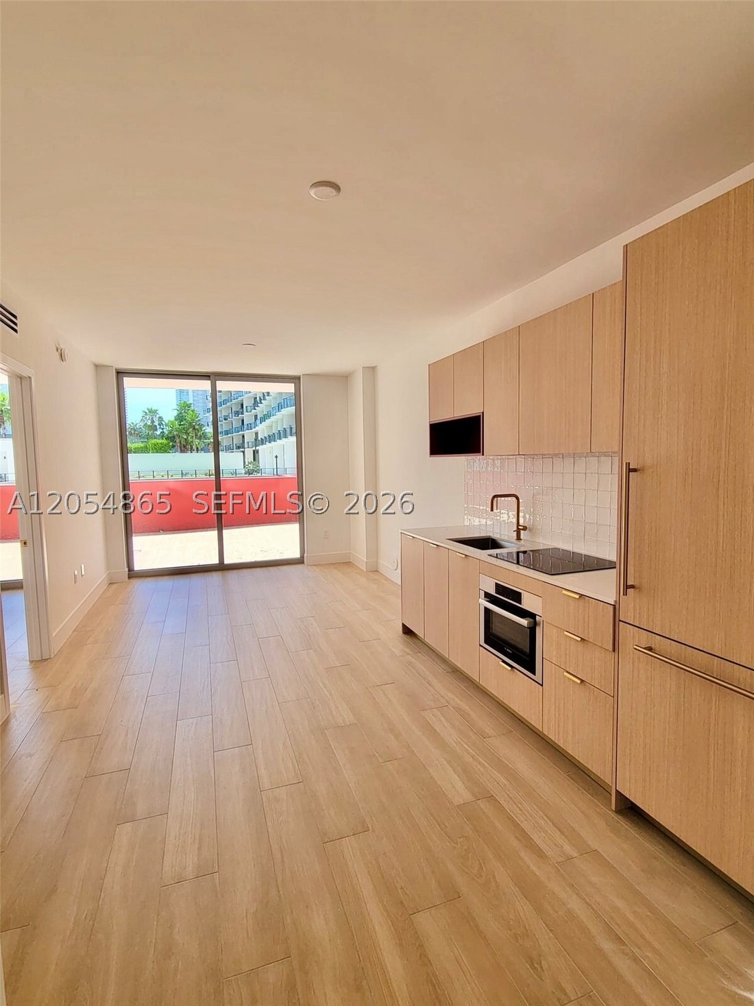 Condo in Miami, Florida, United States 5 - 18478004