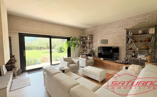 Villa in Verciano, Capannori, Tuscany 1