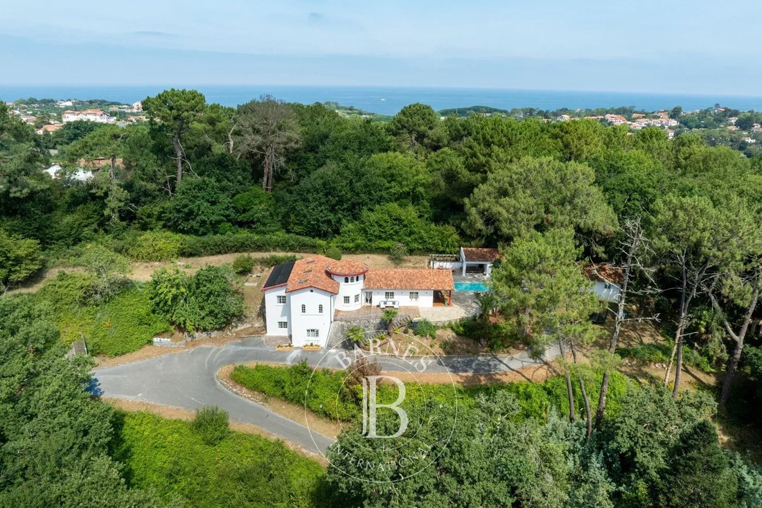 House in Acotz, Saint-Jean-de-Luz, France 2 - 18479402