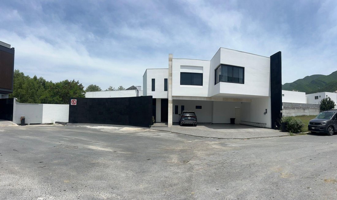 House in Monterrey, Nuevo Leon, Mexico 1 - 18478940