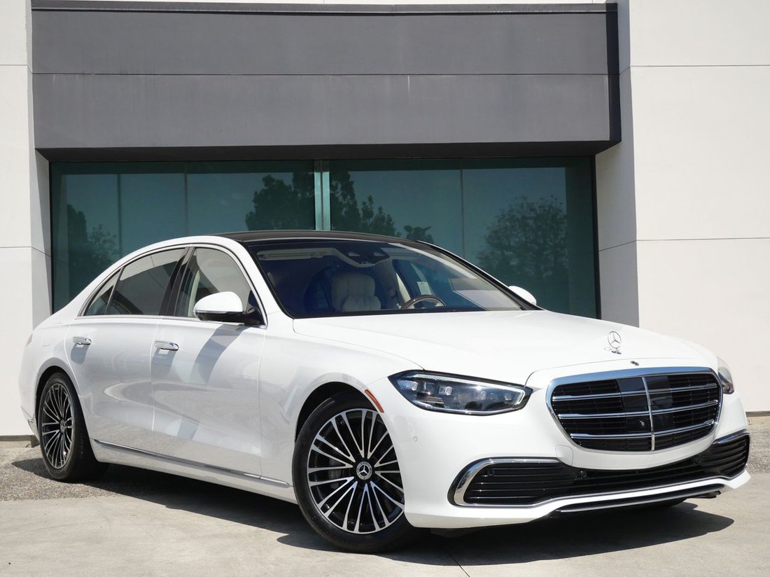 Sedan in Thousand Oaks, CA, United States 1 - 18475505