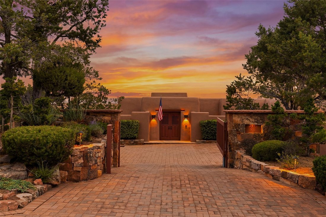 House in Santa Fe, New Mexico, United States 2 - 18477070