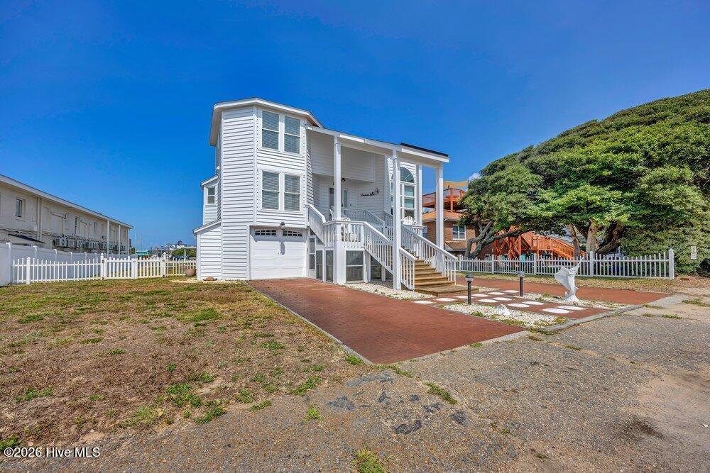 House in Oak Island, North Carolina, United States 3 - 18478453