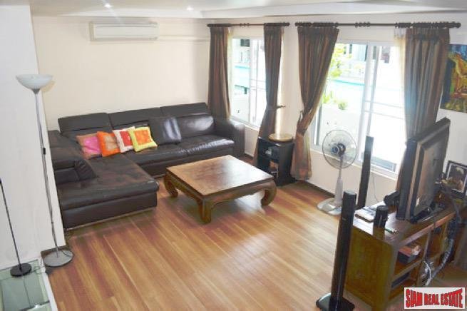 Townhouse in Bangkok, Bangkok, Thailand 4 - 18476015