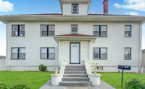 Apartment in Long Beach, New York, United States 1