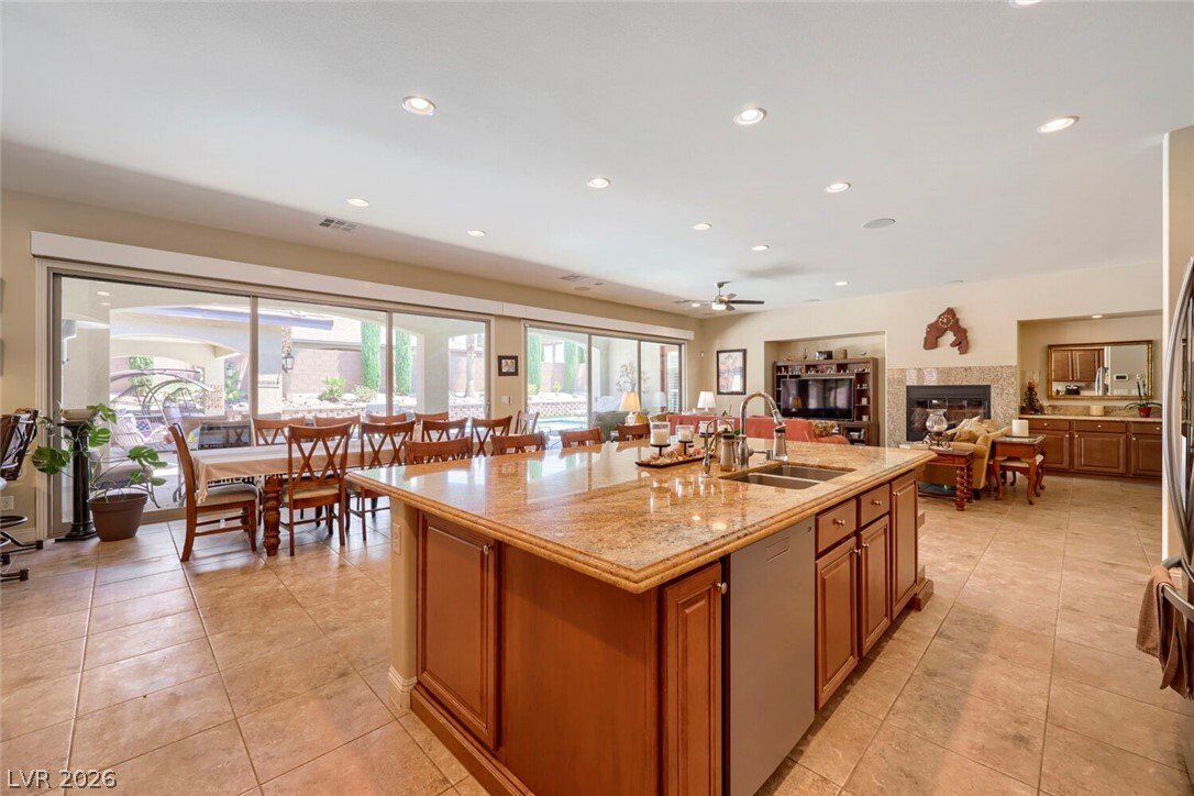 House in Las Vegas, Nevada, United States 4 - 18477759