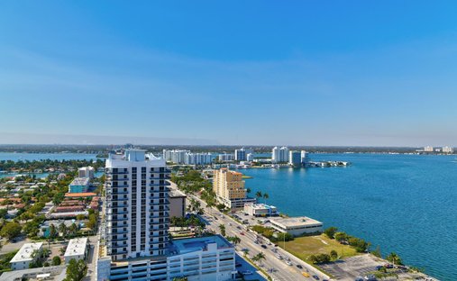 Apartment in Miami Beach, Florida, United States 1