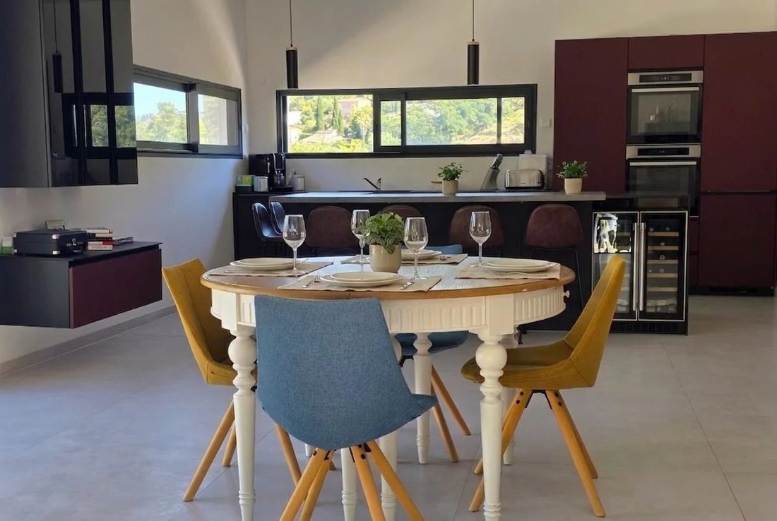 Villa in Centre, Vidauban, France 4 - 18475524