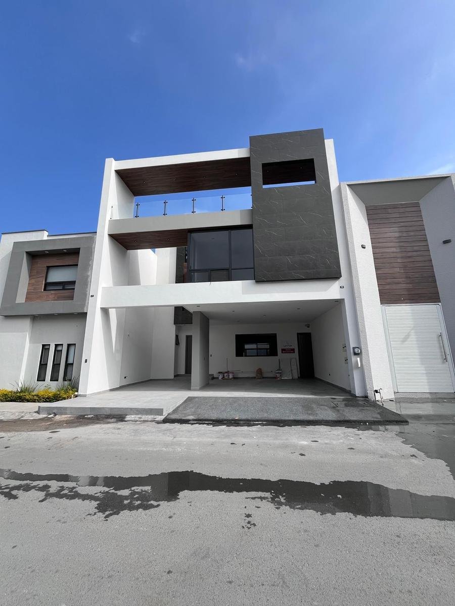 House in Santiago, Nuevo Leon, Mexico 1 - 18477285