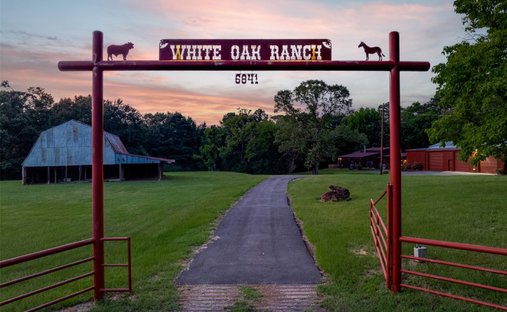 House in Gilmer, Texas, United States 1