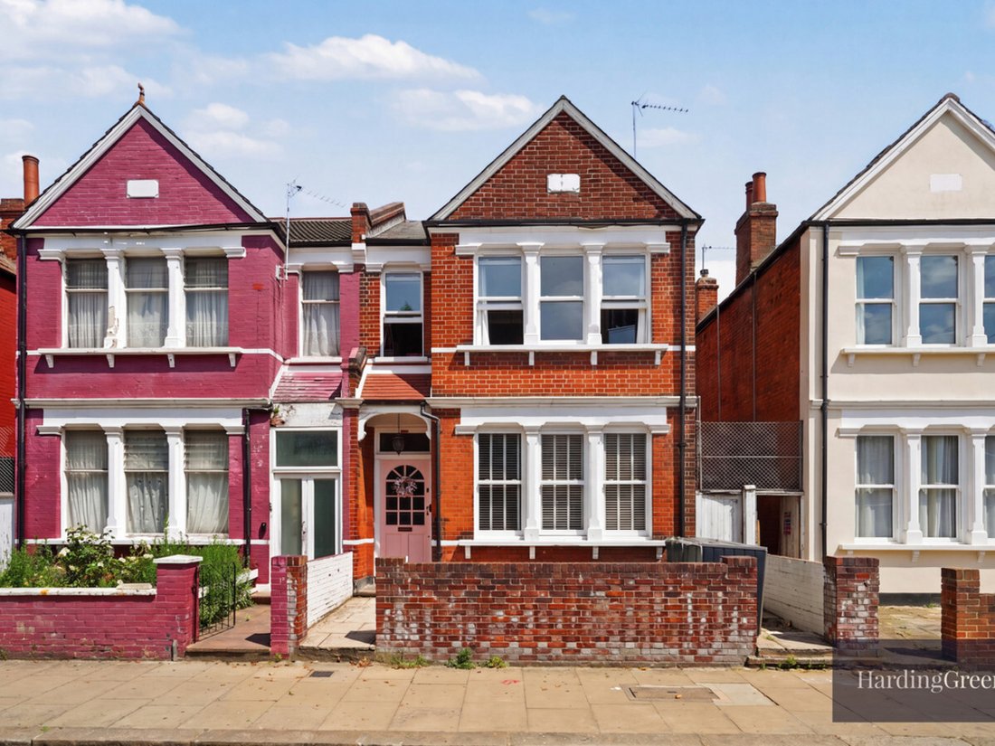 House in Willesden Green, Brent, England 1 - 18479103