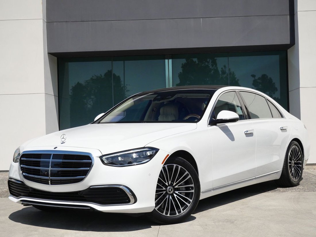 Sedan in Thousand Oaks, CA, United States 3 - 18475505