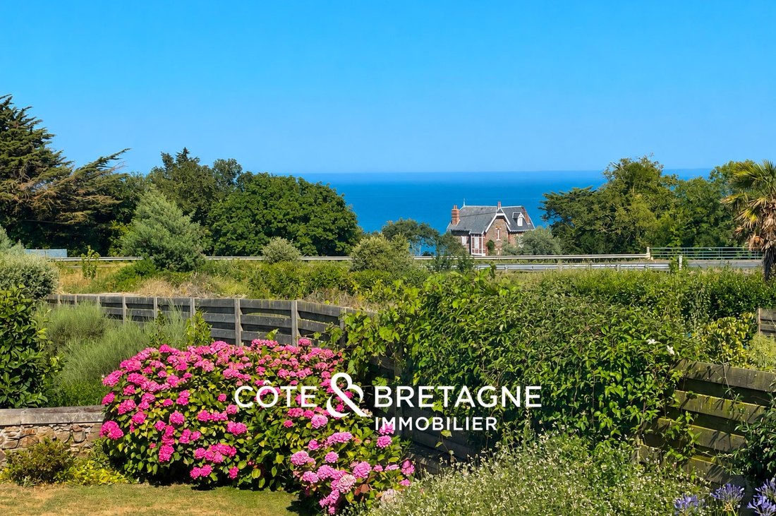 Castle in Etables-sur-Mer, Binic-Etables-sur-Mer, France 2 - 18479237