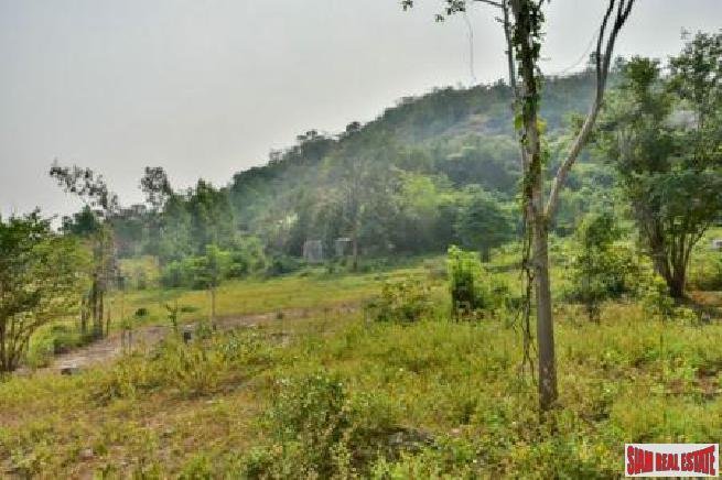 Land in Hua Hin, Prachuap Khiri Khan, Thailand 1 - 18476117
