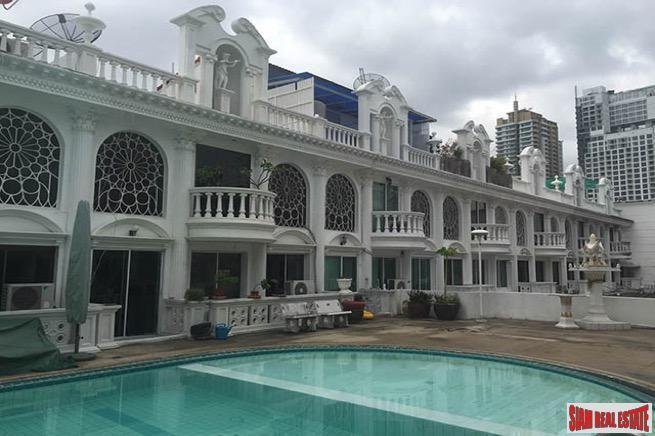 Townhouse in Bangkok, Bangkok, Thailand 1 - 18476015