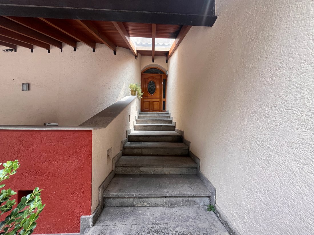 House in Mexico City, Mexico 4 - 18478633