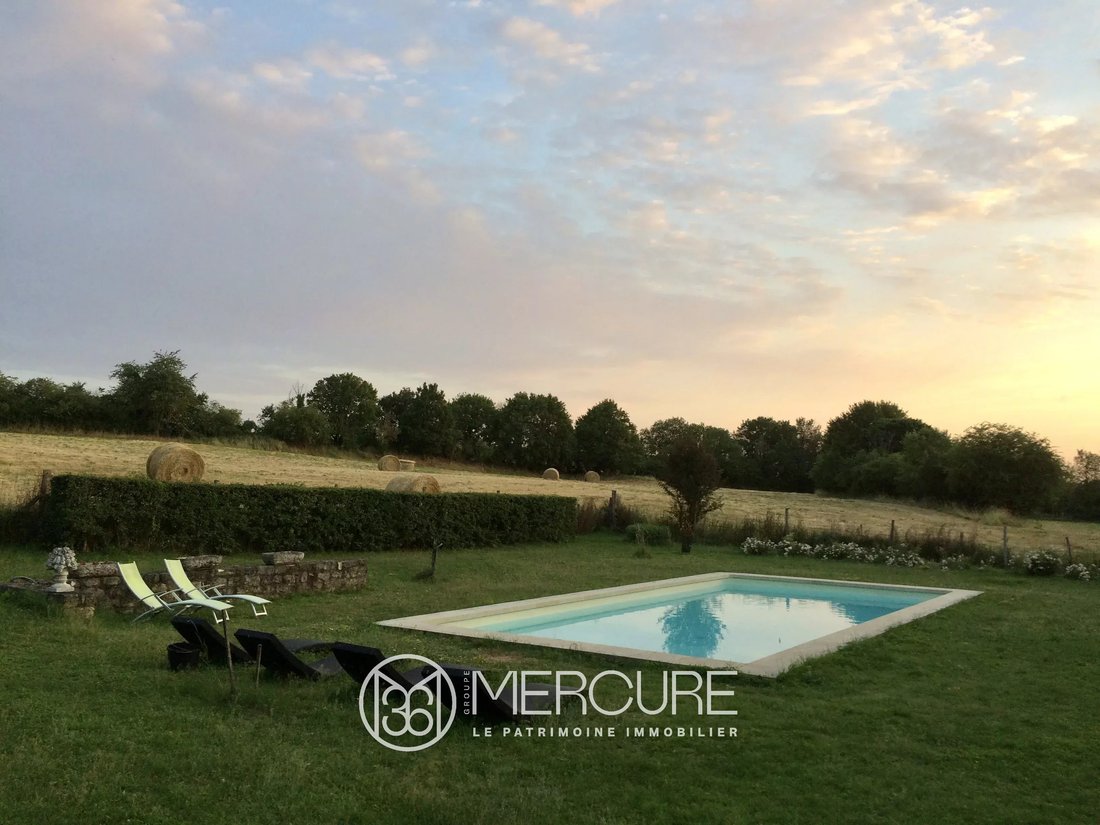 Estate in Arrondissement of Cosne-Cours-sur-Loire, Bourgogne – Franche-Comté, France 4 - 18475108
