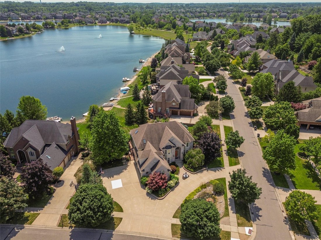House in Township of Northville, Michigan, United States 5 - 18480278