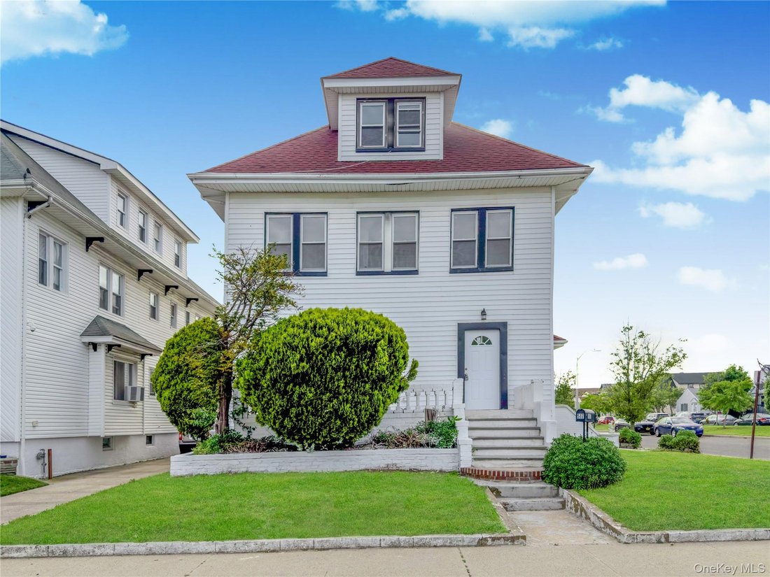 Apartment in Long Beach, New York, United States 3 - 18477811