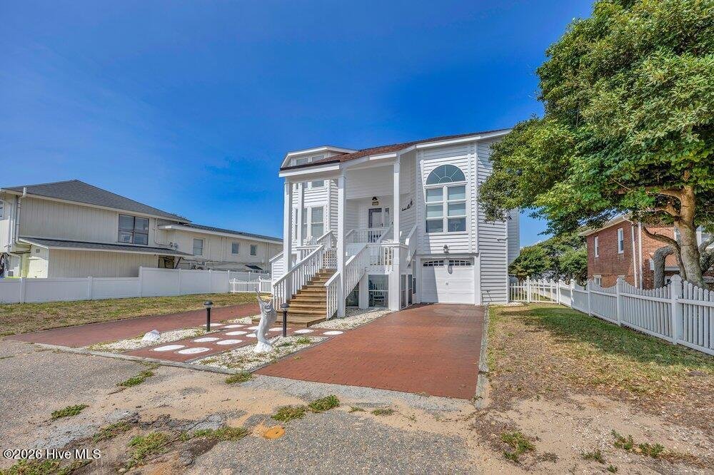 House in Oak Island, North Carolina, United States 5 - 18478453