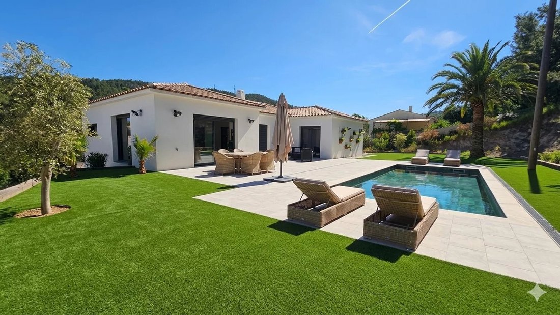 Villa in Centre, Vidauban, France 2 - 18475524