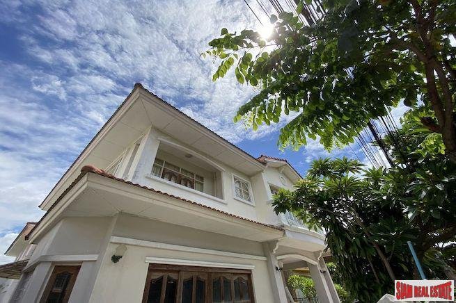 Haus in Bang Kaeo, Samut Prakan, Thailand 4 - 18476265