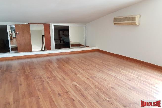 Townhouse in Bangkok, Bangkok, Thailand 2 - 18476667
