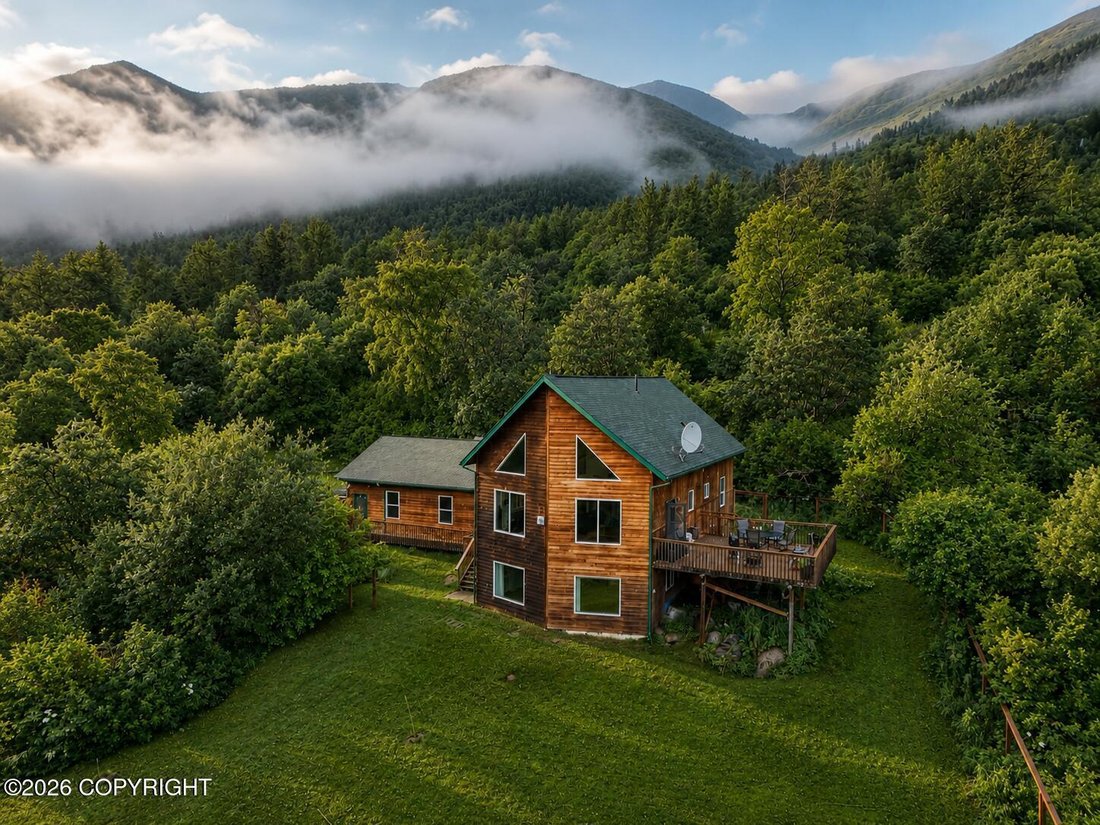 House in Anchorage, Alaska, United States 2 - 18477412