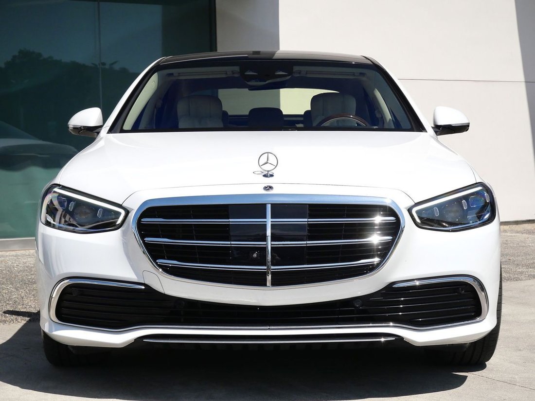 Sedan in Thousand Oaks, CA, United States 2 - 18475505