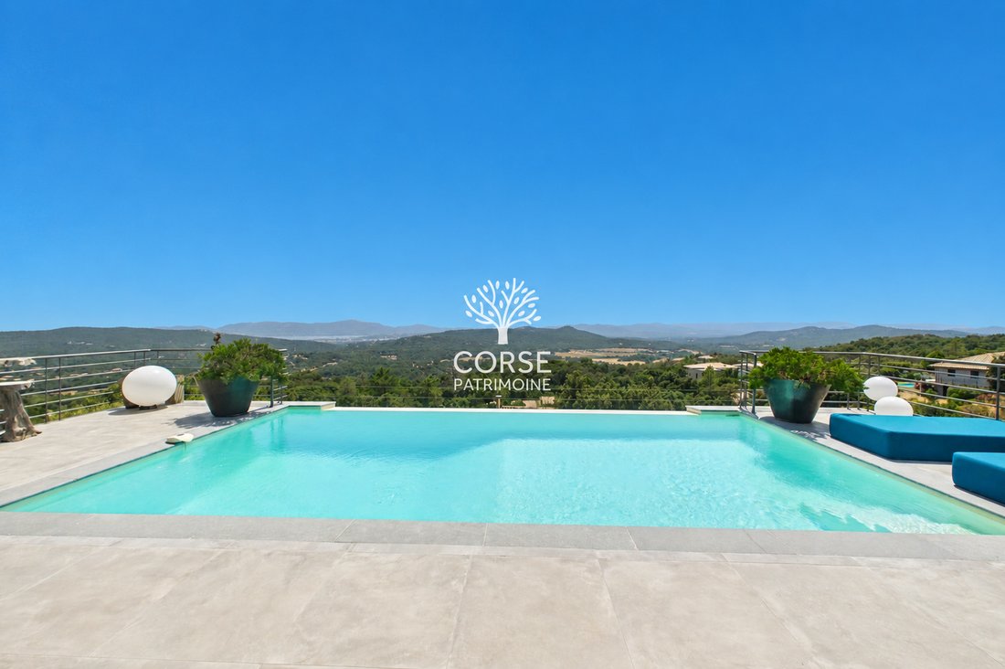 House in Porto-Vecchio, Corsica, France 2 - 18479221