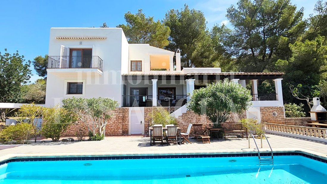 Villa in Jesus, Santa Eularia des Riu, Balearic Islands 1 - 18479137