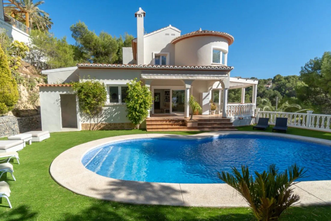 Villa in Altea, Valencian Community, Spain 1 - 18478206