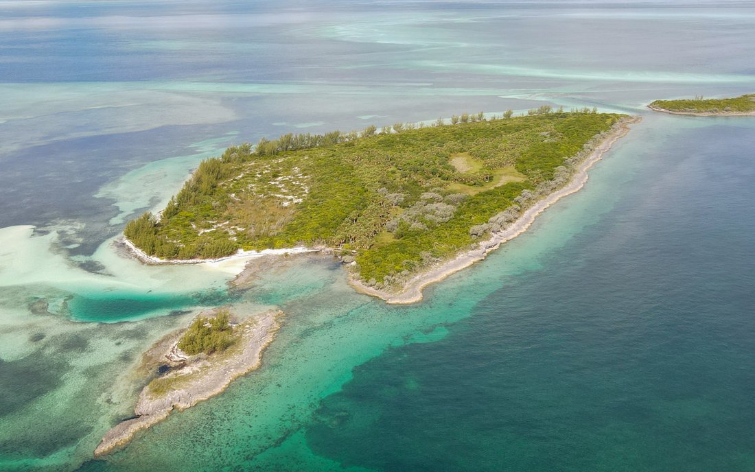 Private Island in Northern Abaco Cays, Bahamas 1 - 18475112