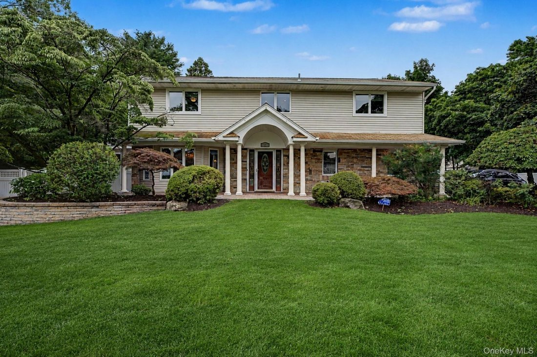 House in East Northport, New York, United States 1 - 18480236