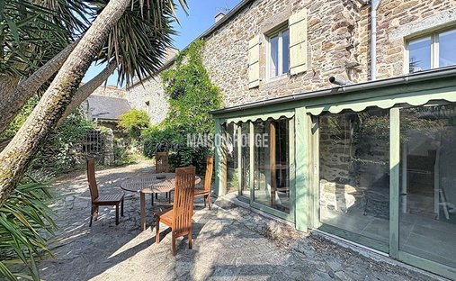 House in Saint-Suliac, Brittany, France 1