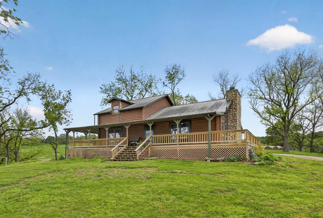 Farm Ranch in Anderson, Missouri, United States 1 - 18480342