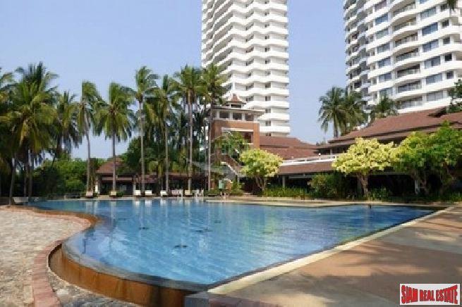 Apartment in Pattaya City, Chon Buri, Thailand 3 - 18476191